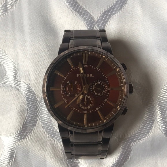Bronze Fossil Watch - Picture 3 of 8